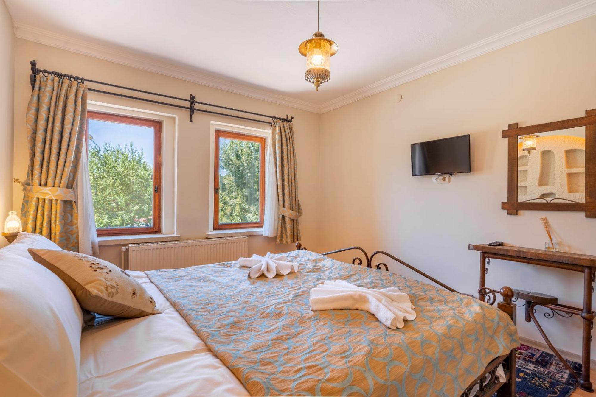 Nomads Cave Hotel & Rooftop Goreme Bagian luar foto