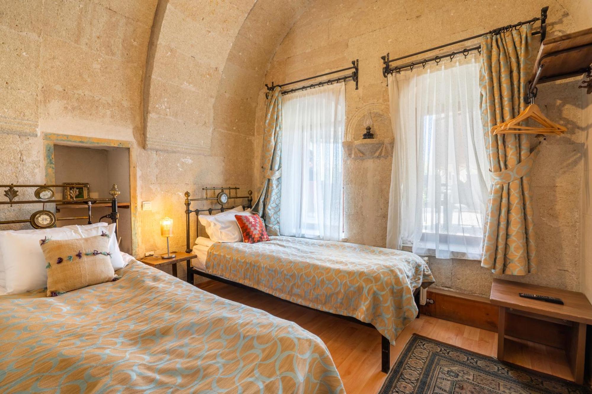 Nomads Cave Hotel & Rooftop Goreme Bagian luar foto